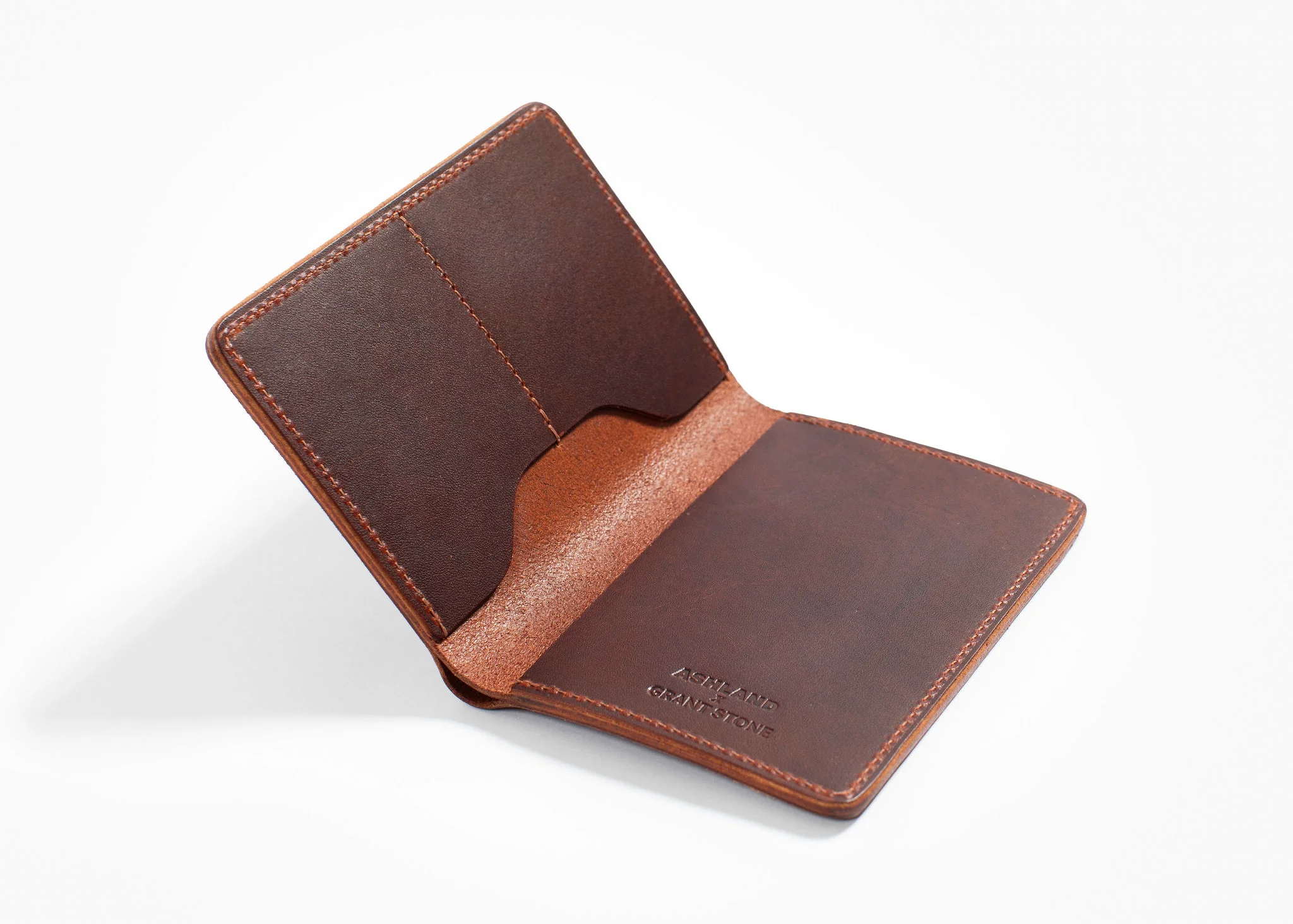 Ashland Traveler Passport Holder - Brown Cypress - Image 2