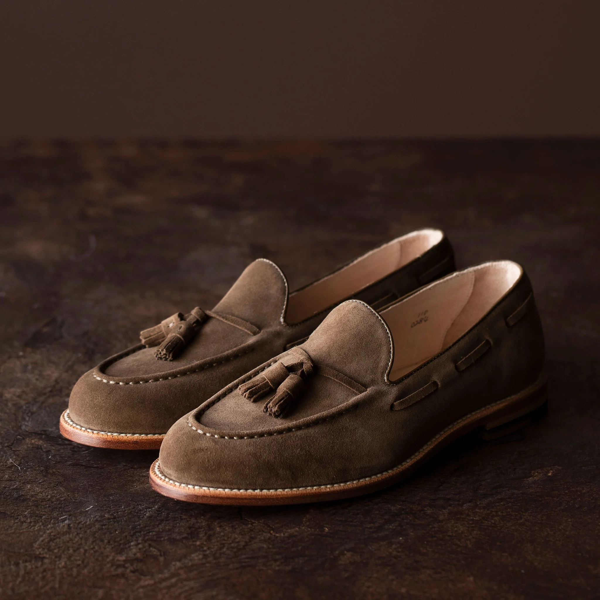 Tassel Loafer Husk Suede - Image 5